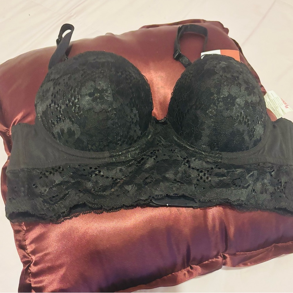Elegant Black Lace Bra